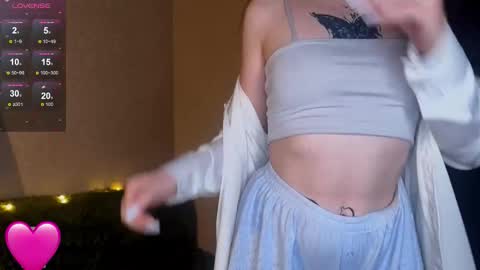 Snapshot of caramel_95 chatting on March 2026 07:28:02 PM caramel_95 online show from March 2026 07:28:02 PM