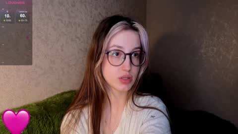 Snapshot of caramel_95 chatting on April 2026 06:27:01 PM caramel_95 online show from April 2026 06:27:01 PM