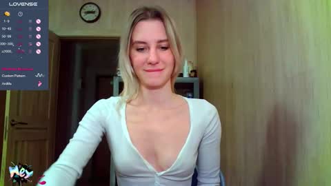 caramel online show from November 2025 10:37:01 PM