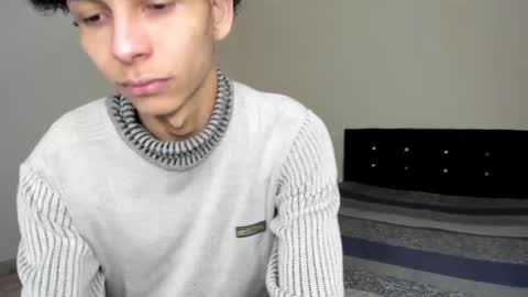 Snapshot of cardrey05 chatting on January 2025 02:32:02 AM Carlos and Cristian online show from January 2025 02:32:02 AM