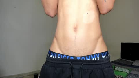 Snapshot of cardrey05 chatting on February 2025 11:39:01 PM Carlos and Cristian online show from February 2025 11:39:01 PM