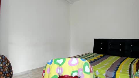 Snapshot of cardrey05 chatting on February 2025 01:47:02 PM Carlos and Cristian online show from February 2025 01:47:02 PM