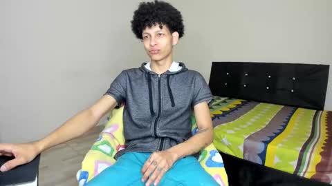 Snapshot of cardrey05 chatting on March 2025 07:56:02 AM Carlos and Cristian online show from March 2025 07:56:02 AM