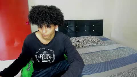 Snapshot of cardrey05 chatting on September 2025 05:58:01 PM Carlos and Cristian online show from September 2025 05:58:01 PM