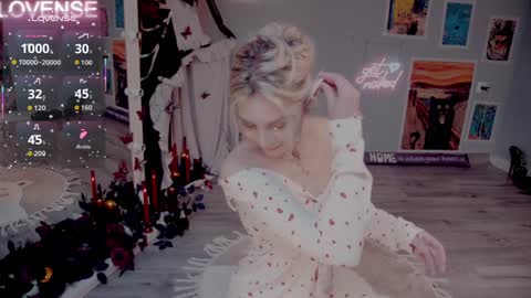 NONA    follow online show from November 2025 05:40:01 AM