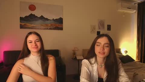 caressyourself online show from January 2026 05:22:01 AM