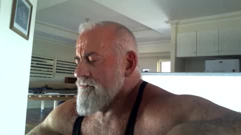 C A Rey online show from January 2026 02:27:02 AM