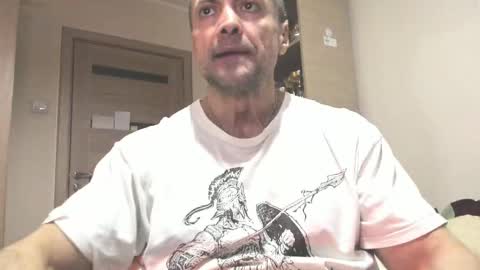 Laz online show from February 2025 09:52:02 PM