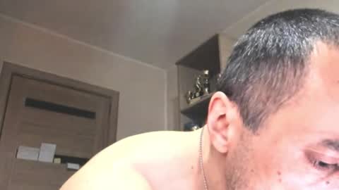 Laz online show from October 2025 07:53:02 PM