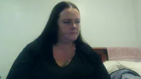 carinabro10 online show from October 2025 10:24:01 AM