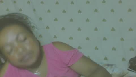 Snapshot of carinesexy69 chatting on June 2026 09:24:01 PM carinesexy69 online show from June 2026 09:24:01 PM