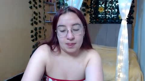 carla_999 online show from April 2026 01:22:01 PM
