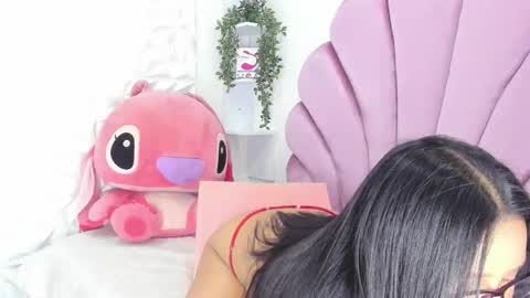 carla_leee online show from October 2025 07:51:01 PM