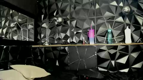 carlamarrinson online show from February 2025 09:25:02 AM