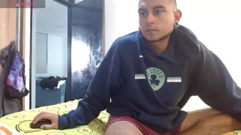 carlandelli1 online show from February 2026 03:07:01 PM