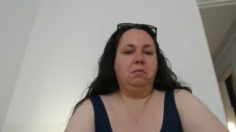 Snapshot of carlaruth chatting on April 2026 04:12:01 AM Carlaruth online show from April 2026 04:12:01 AM