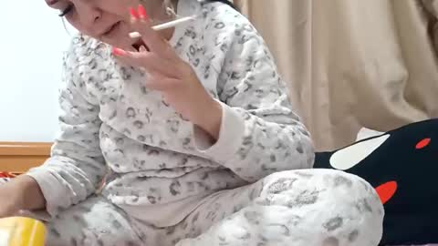 Snapshot of carlasweet00 chatting on October 2025 11:45:02 PM carlasweet00 online show from October 2025 11:45:02 PM