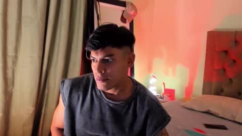 carloshero69 online show from December 2025 06:37:02 PM