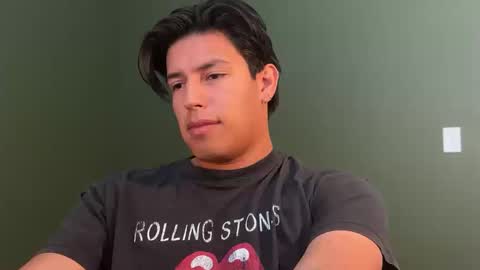 carlosjosecb2 online show from October 2025 04:41:01 PM