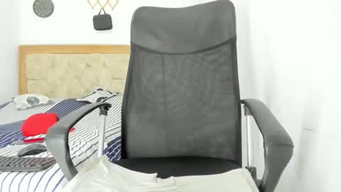 Snapshot of carlossmi01 chatting on September 2025 11:14:01 AM carlossmi01 online show from September 2025 11:14:01 AM