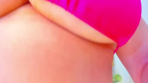 Snapshot of carlota_peach chatting on January 2025 09:01:01 AM Andrea online show from January 2025 09:01:01 AM