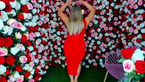 Snapshot of carlota_peach chatting on February 2025 06:33:02 AM Andrea online show from February 2025 06:33:02 AM