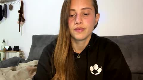 Snapshot of carlotta4you chatting on January 2025 07:21:01 PM Carlotta4you online show from January 2025 07:21:01 PM