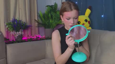 Eva online show from December 2025 08:06:02 PM