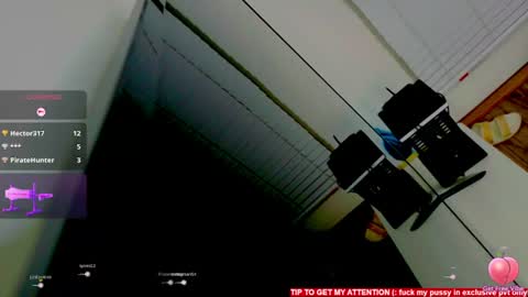 Snapshot of carmencash_ chatting on July 2026 02:42:01 AM Carmen Cash online show from July 2026 02:42:01 AM