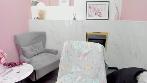 Carmen online show from January 2025 08:25:01 PM