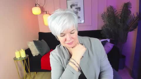 Carmen online show from February 2025 12:48:01 AM