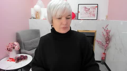 Carmen online show from February 2026 08:29:01 PM