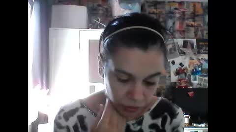 Snapshot of caroisback chatting on September 2025 01:49:01 PM caroisback online show from September 2025 01:49:01 PM