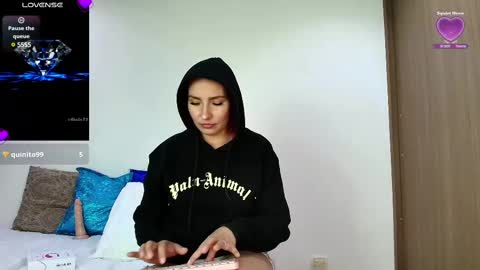 Carol love11 online show from December 2024 04:26:01 PM