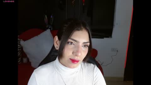 Caroline online show from July 2026 01:02:02 PM