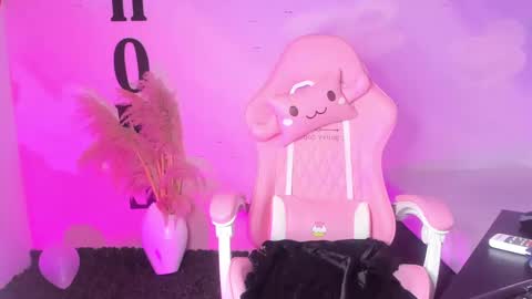 Snapshot of carolay759687 chatting on February 2025 07:23:01 AM carolay759687 online show from February 2025 07:23:01 AM