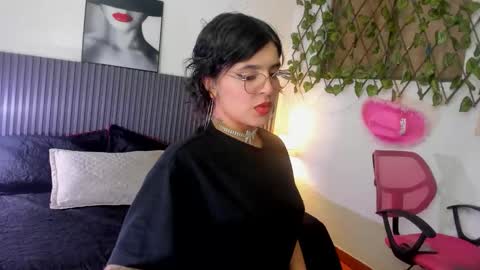 Snapshot of carole_ks chatting on September 2025 03:22:01 AM Carole ks online show from September 2025 03:22:01 AM