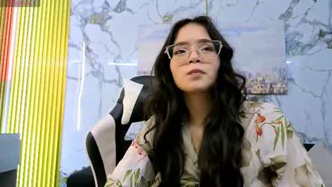 carolina23_pm online show from June 2026 11:49:02 PM