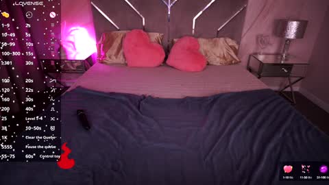 carolinadia online show from February 2025 11:55:02 PM