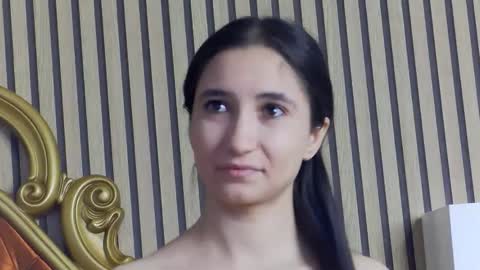 Snapshot of carolinahart chatting on May 2026 05:47:01 AM carolinahart online show from May 2026 05:47:01 AM