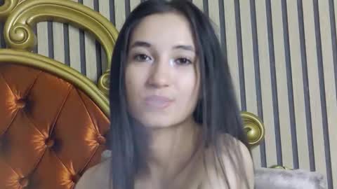 Snapshot of carolinahart chatting on June 2026 06:39:01 AM carolinahart online show from June 2026 06:39:01 AM