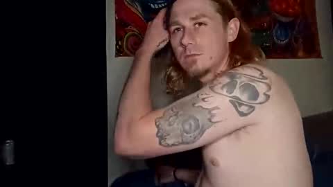 carolinajuggalo17 online show from April 2026 02:47:01 AM