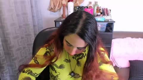 carolina online show from April 2026 11:19:02 PM