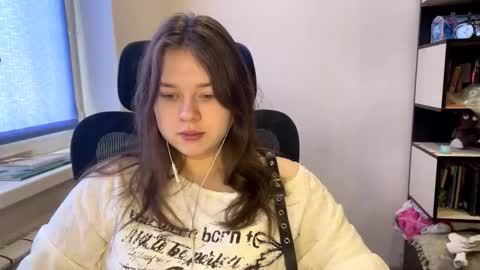 carolindueno online show from March 2026 07:36:01 AM