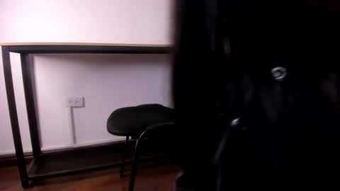  Caroline  online show from March 2026 11:37:02 AM