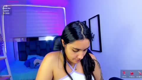 caroline_rodriguez_9 online show from September 2025 03:19:01 AM