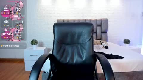Caro  online show from June 2026 01:39:01 PM