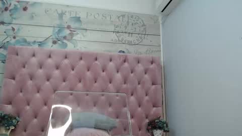 CarollaOxy online show from February 2025 05:31:01 AM