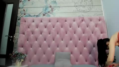 CarollaOxy online show from March 2025 06:43:01 AM