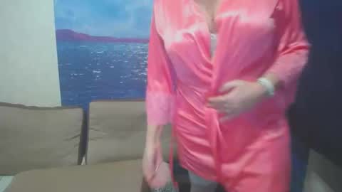 VicunaCool online show from December 2024 01:28:01 PM